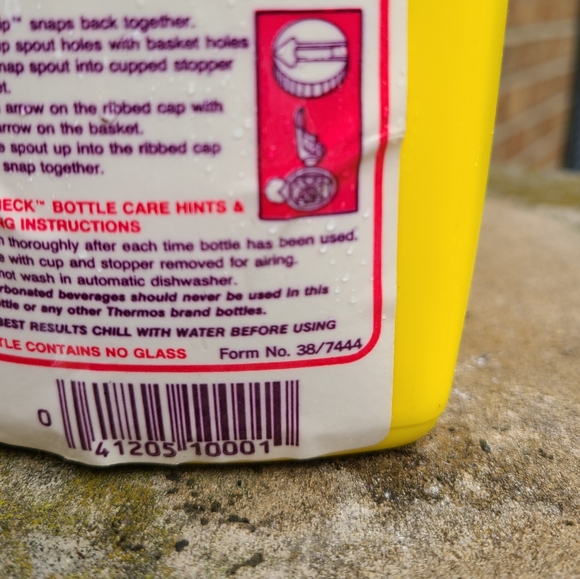 Vintage Thermos Flip & Sip - Picture 4 of 14